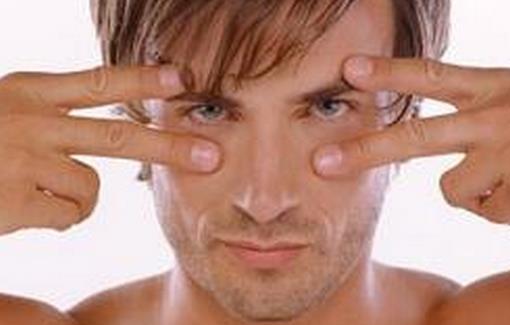 皮膚怎么控油 商務精英男必看