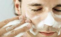 男士秋季應該如何護膚？