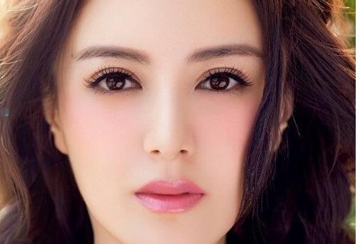 與細(xì)紋做斗爭(zhēng)要注意5個(gè)重要部位