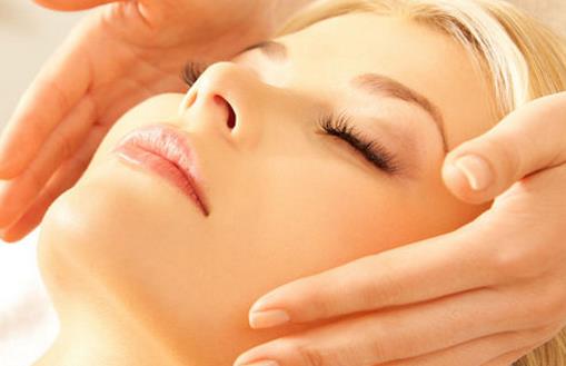 敏感性皮膚的MM的7個護膚誤區