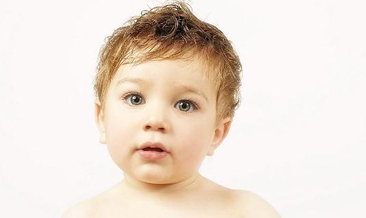 寶寶發高燒應該如何救治？