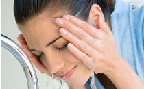 你真會(huì)洗臉嗎？當(dāng)心4類洗面奶的副作用