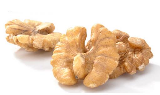 大杏仁和梅子成皮膚的解“皺”法寶