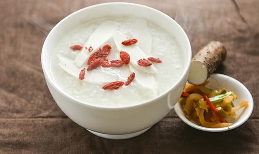 春夏自制美容養(yǎng)生粥 吃出細膩好皮膚