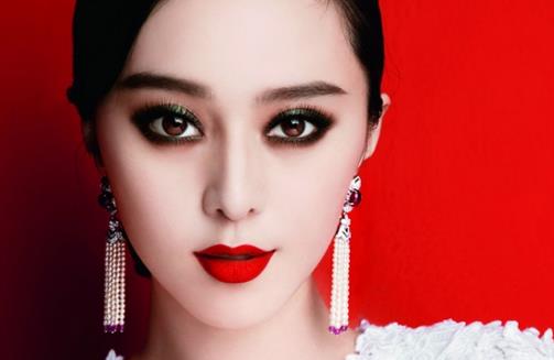 四大危害嘴唇的護唇陋習