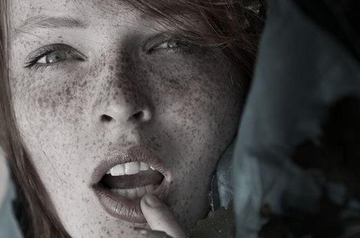 面部斑點是如何滋生的？又該如何預(yù)防？