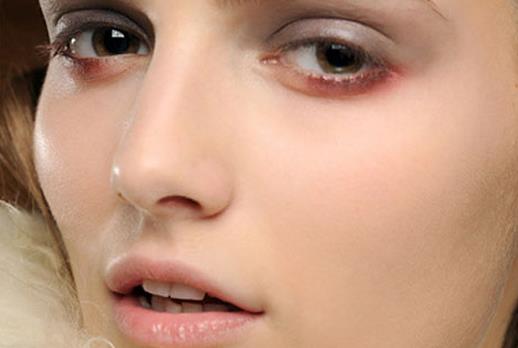 妝花了要如何補救