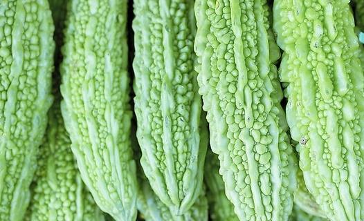 上火長(zhǎng)痘吃什么比較好