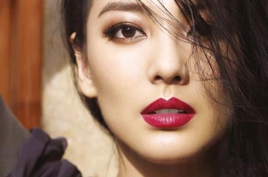 Hold這些住男人都愛的唇妝