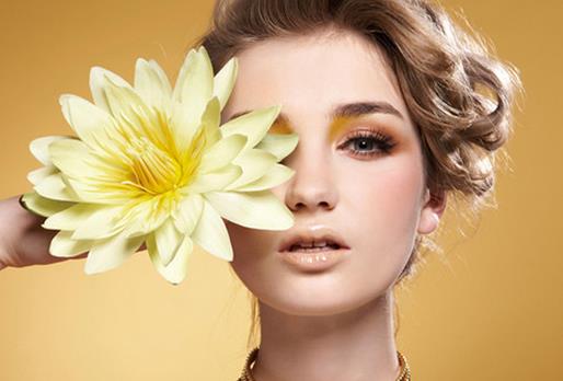 7個彩妝技巧展現逆齡效果