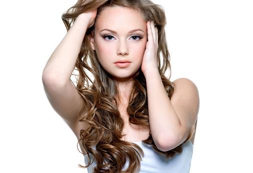 亮麗秀發吃出來 護發秘笈來相助