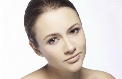 “水胖臉型”的瘦臉技巧