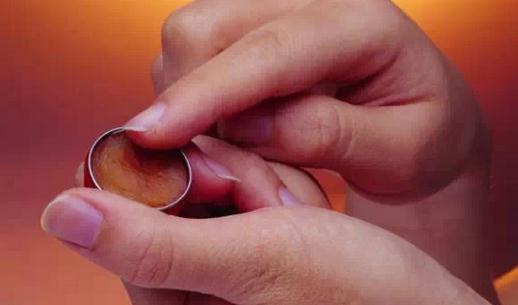 清涼油在生活中有什么妙用?