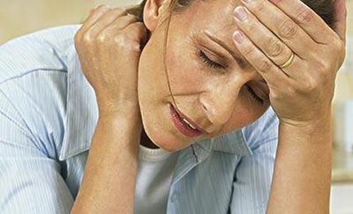 老人應認識抑郁癥危害 正確調理