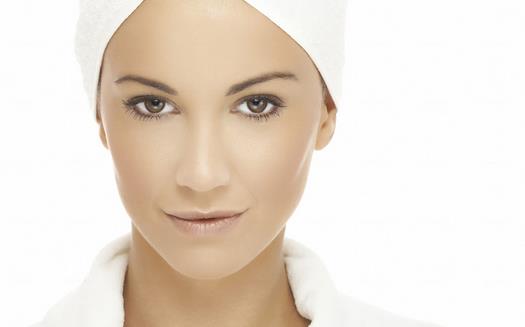 解密下巴痘痘重災區 對癥下藥顏值MAX