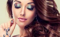 女人吃什么對頭發(fā)好呢