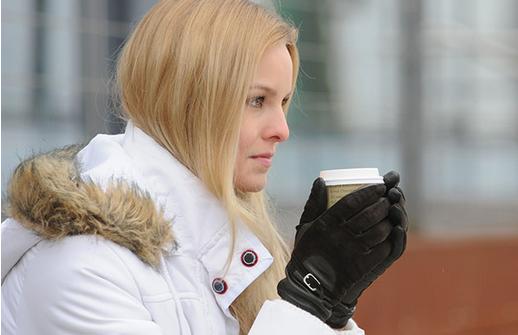 多名女子因嚴冬只穿打底褲配雪地靴患病