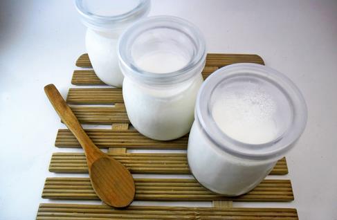 挑乳酸菌酸奶 要學(xué)會這些礙眼法