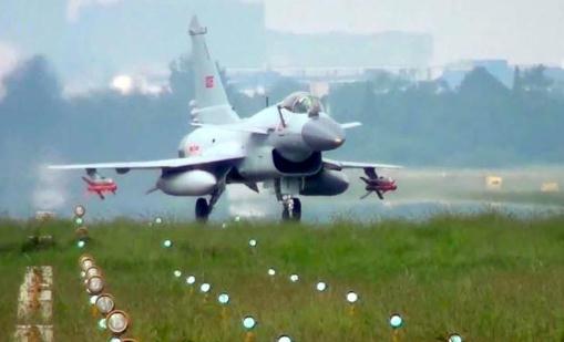 飛機發生故障時的自救方法