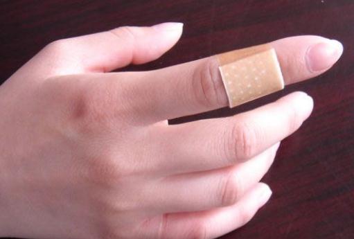 你必須收藏的快速止血的方法