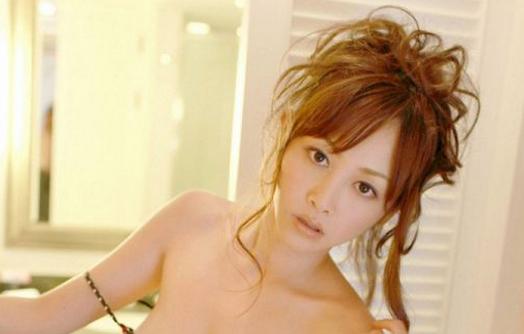 女性最容易長斑的四個時期