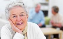 老年人如何保護(hù)口腔健康