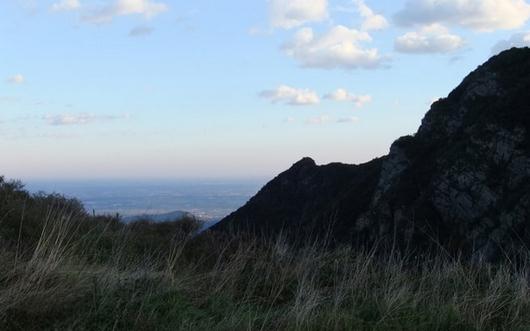 旅途中小腿抽筋如何處理?