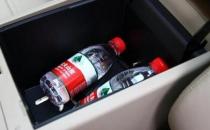 喝車里放的礦泉水會致癌？