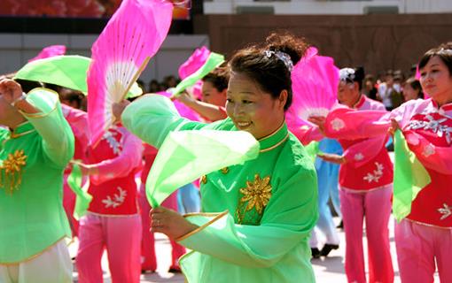 上年紀(jì)的人跳舞健身須注意