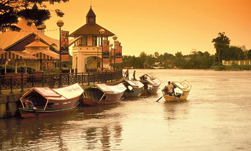 古晉:世上唯一一個(gè)崇拜貓的城市