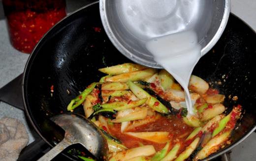 怎樣勾芡才能讓菜肴更加色香味美?