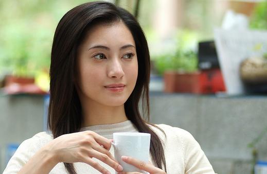 白領坐姿站姿不當容易發胖