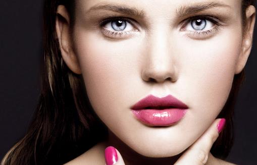 畢業面試化妝：少即是多