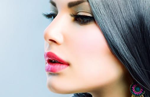 零起步學化妝 簡單眼線不會再暈染