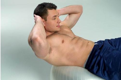 男性健身三動(dòng)作,有效預(yù)防遺精