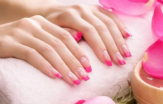 甲縫常長倒刺怎么辦