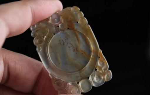 如何對(duì)樹化玉進(jìn)行保養(yǎng)?