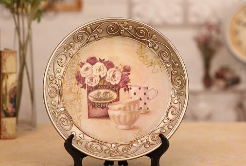 裝飾坐盤(pán)的搭配技巧和清潔方法