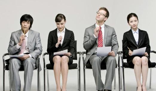 掌握求職的技巧 了解求職的游戲規則