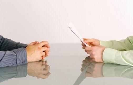 如何讓考官注意并喜歡你?