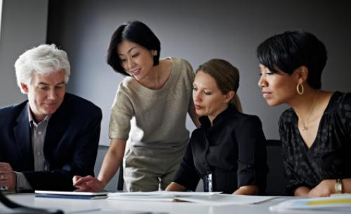 職場新人如何主動出擊示好?