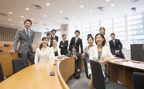 如何在職場上保持良好的競爭狀態?