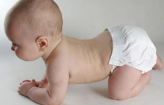 寶寶學爬行容易在哪里碰傷