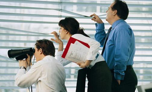 七成職場人表示遭受過職場冷暴力