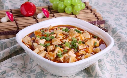 麻婆豆腐是怎么做的?