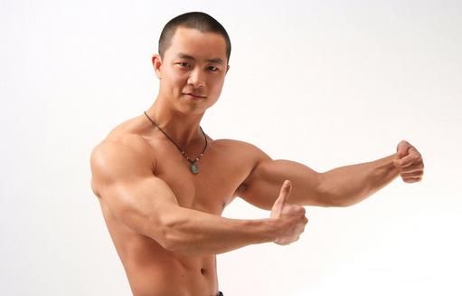 男人拳頭越大壽命就越長？手相決定壽命