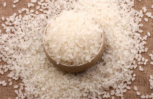 粳米是怎樣的?吃粳米有什么好處?
