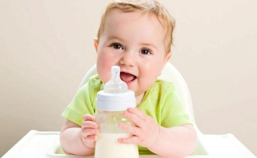 到底能不能空腹喝牛奶?