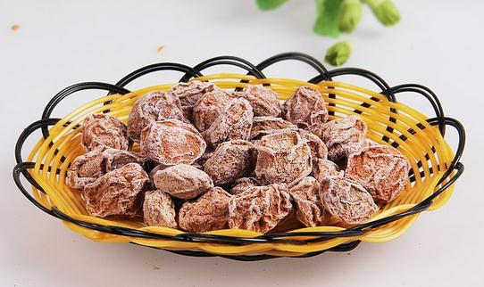 辦公室零食話梅和橄欖沒(méi)那么健康