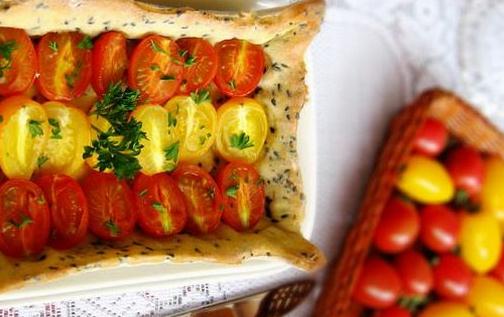 新穎吃法:烤香芹番茄派